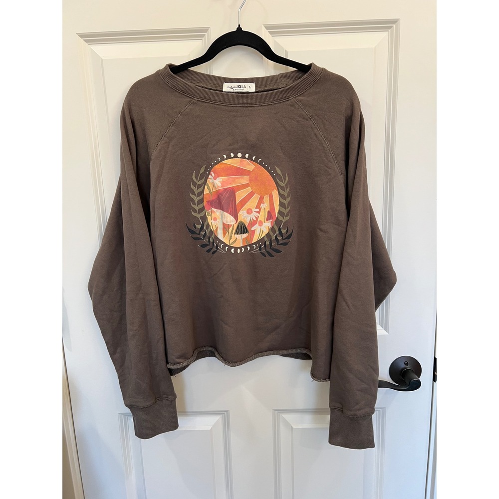 NWT Natural Life Mushroom Graphic Pullover Sweatshirt Brown Size Large